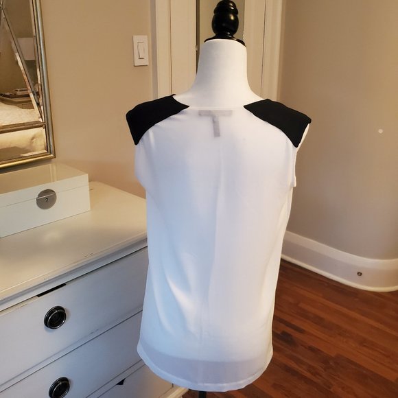 BCBG Maxazaria chiffon top - Picture 2 of 3